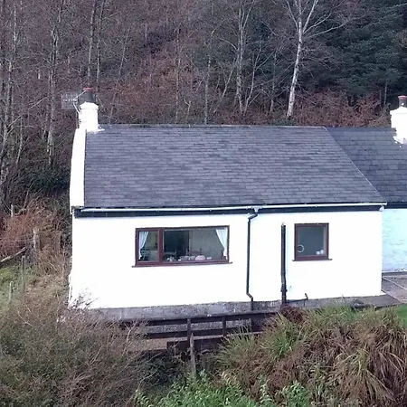Bramble Cottage Ollach Exterior photo
